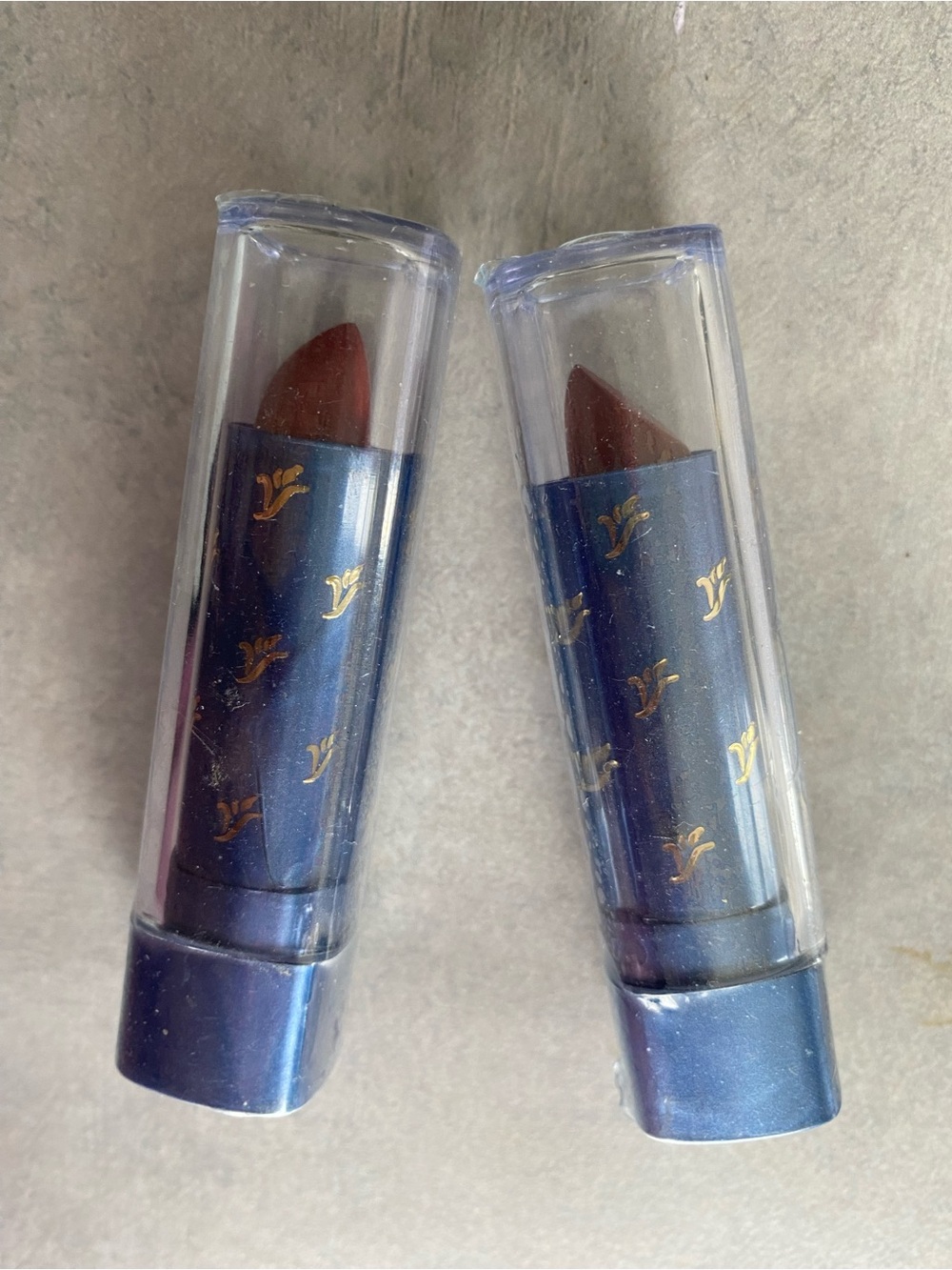 Essence of Time Mocha Matte Lipstick set of 2